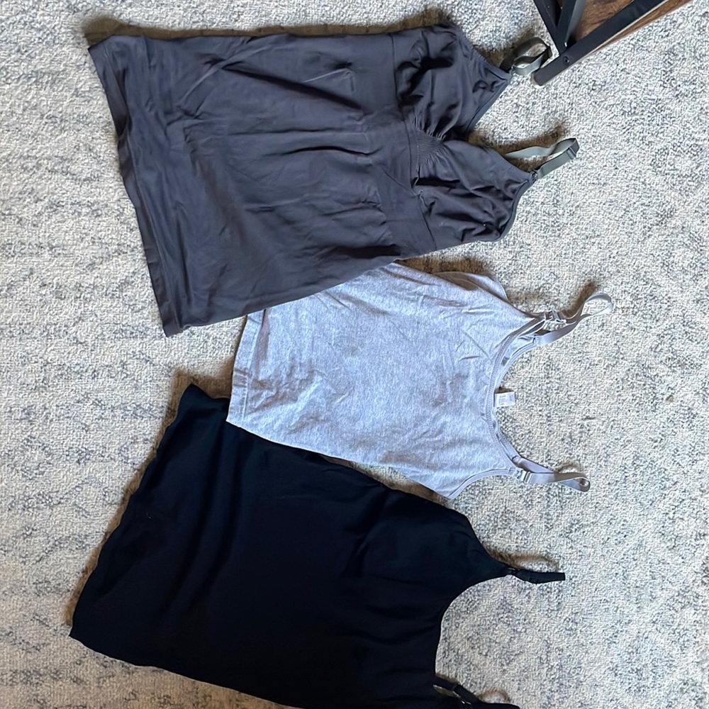 Lot of 3 nursing tanks